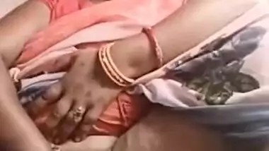 My Mother Show Her Big Ass And Boobs And Fingerings In Video Call And We Are Handjob