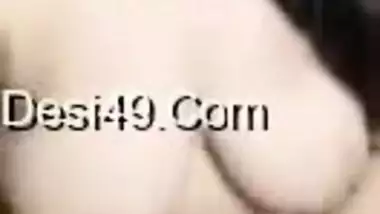 Self-isolated Indian girl has no choice but to play with pussy