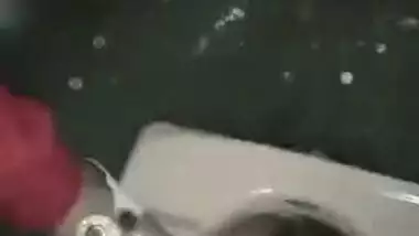 Brazen guy walks into the restroom to film porn video of Desi pissing