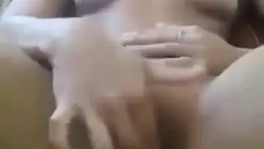 Today Exclusive-desi Girl Record Her Nude Video For Lover