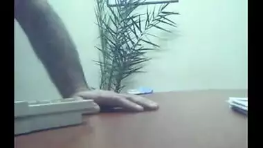 Free college desi porn of Indian virgin girl fucks hard to buddy
