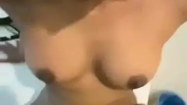 18 yr old girl rides on her lover’s dick in desi Indian sex