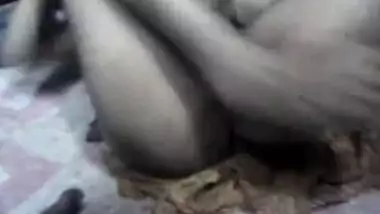 Desi XXX home sex scandal of mature Indian aunty with neighbor uncle MMS