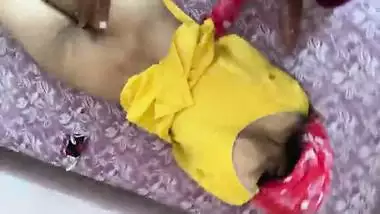 Bhabhi's mouth watered after seeing the big cock hindi sex chudai