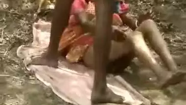 Dehati Randi chudai outdoors sex MMS