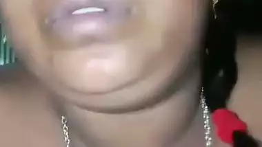 Dhaka BBW fucks like a whore for money in Bangladeshi sex