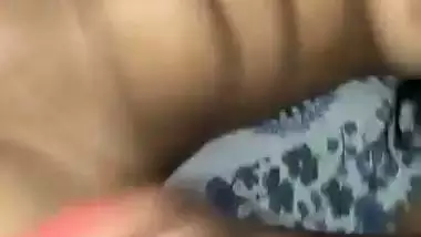 Pounding my GF’s tight pussy in the Indian hardcore sex