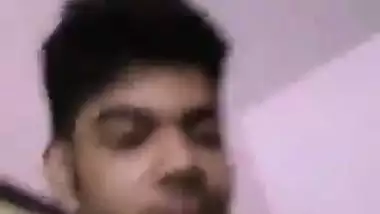 Kiss and fondling Indian MMS