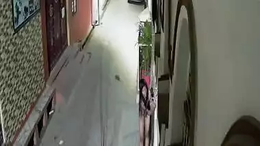 Desi girl caught nude on CCTV cam footage