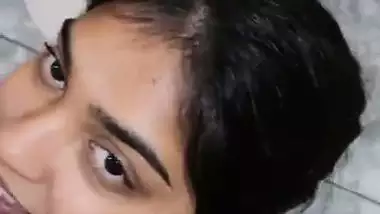 Dirty GF becomes a slave of her BF in the desi porn