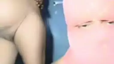 Desi woman with mask allows the young XXX friend to drill her mouth