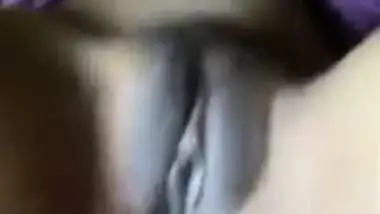 Man takes advantage of sleeping Desi wife and films XXX part