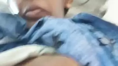Telugu wife showing her boobs and pussy