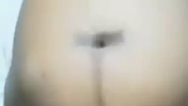 Pregnant female of Indian origin turns out to be a lover of XXX videos