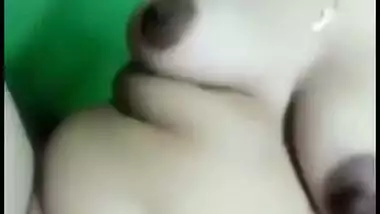 Desi Sex Choti Babhu Ko Susar Ji Ke Samne Nanga Hona Pada Anne Nhi Aayi Video Banai