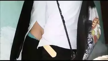 College pair acquires romantic in class and later have a fun a quick fuck