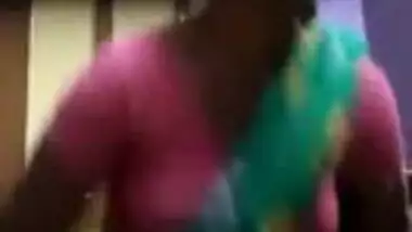 Tamil horny girl fingering herself on camera for her bf