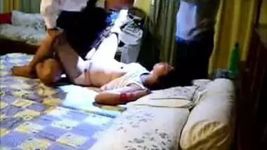 Whore agrees for XXX fucking being touched by Desi man for his Bhabhi porn