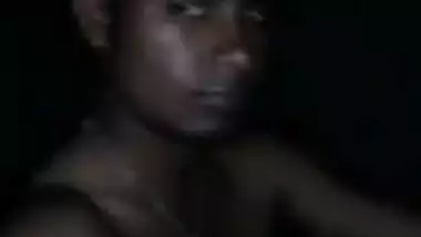 Bedroom fun with cute Desi lover girl