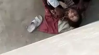 Sasur bahu xxx spy clip from Rajasthan