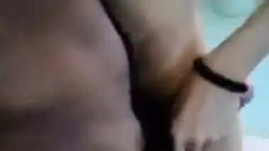 Indian Slim Sexy Desi Girl Bj