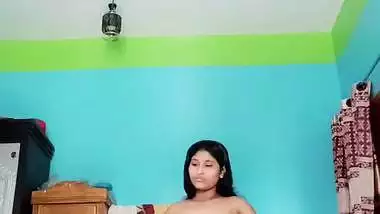 Bengali girl spreading ass in nude viral xxx clip