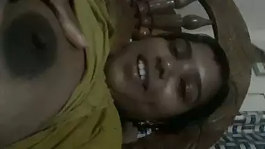 Telugu wife boobs selfie MMS video – Andhra nude show