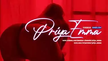 Married Indian Bhabhi Priya Emma Showing Nude Body and Big Boobs To Her Lover On Video Call