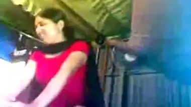 Chubby Sister sucks her brother in absence of parents – Incest Act caught on cam