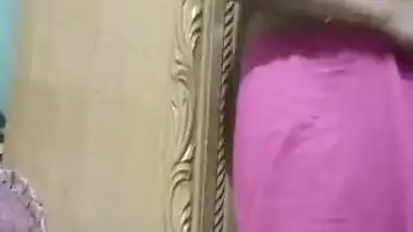 Bengali busty bhabhi stripping nude viral MMS