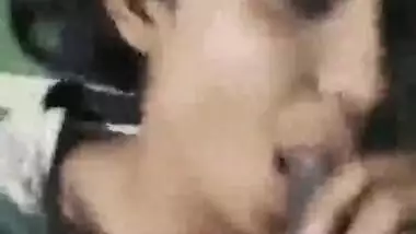 Hot desi girl sucking bf cock