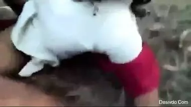 Desisex movie scene of a overweight girl enjoying outdoor sex with boyfriends ally