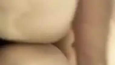 Desi XXX fat girl have a moaning sex with her cocky boss MMS