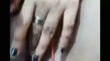 Cute girlfriend black pussy fingering on viral video call