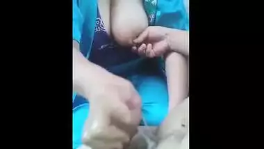 Mother i'd like to fuck with big milk shakes gives her colleague a worthwhile tugjob