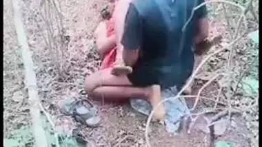 Village aunty is caught fucking outdoor with brother of hubby, Desi mms