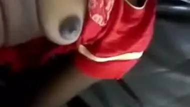 Cute Desi girl films short video that demonstrates her perky XXX tits