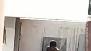 Desi MILF is so languid in XXX porn video washing body outdoors