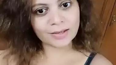 Sapna Bhabi Hot Sexy Clip