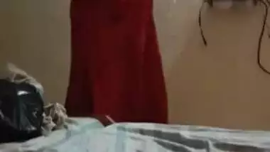 Neighbor makes XXX video of his friend's Desi wife cheating on him