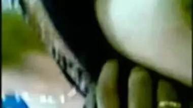 Indian Mallu Aunt's HUGE Boobshow to her BF in SUPER MARKET