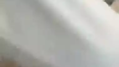 muslim aunty fucked cummed openly in dubai desert begging not to take video