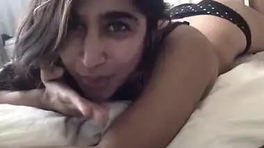 Indian horny teen girl self made mms scandal clip for classmate