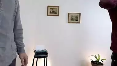 Tricked by the therapist, he cum on my ass while my husband is blindfolded