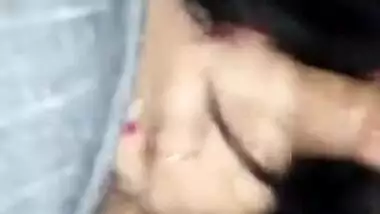 Accidental XXX excitement became fateful for Desi girl sucking cock