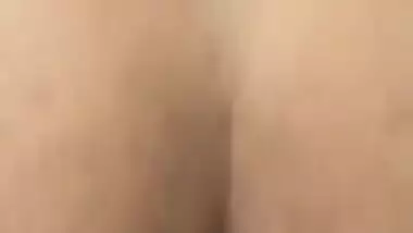 Indian tinder slut from Amsterdam tries white cock in an one night stand