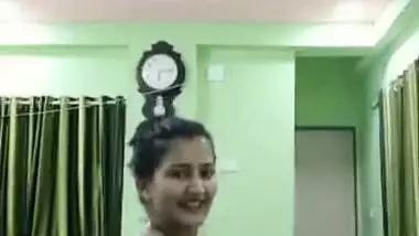 bhabi deance