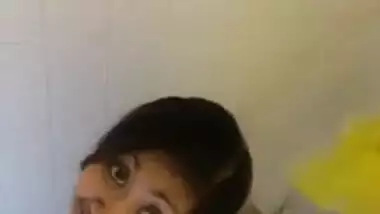 Chick bares her tiny sex breasts to her XXX Indian admirer with a camera
