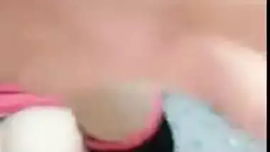 Desi XXX cheating wife have sex with a beauty parlor guy MMS