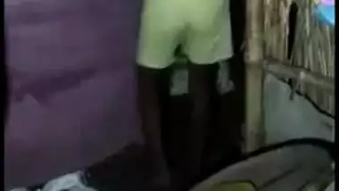 Hot Desi mms video of tiny teen caught having chudai with old lover